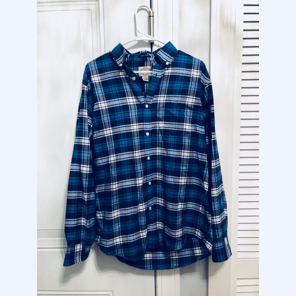 St. JOHN’S BAY Plaid Button Down - Picture 1 of 3